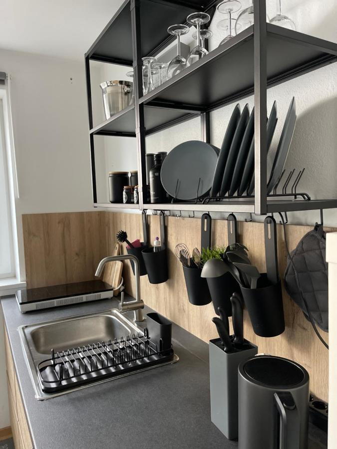 Appartment 53Qm Im Architektenhaus - 2 Schlafzimmer Mit Kueche Und Bad, Nur 2Min Von A8 - Ruhig Und Modern Irschenberg Exteriör bild