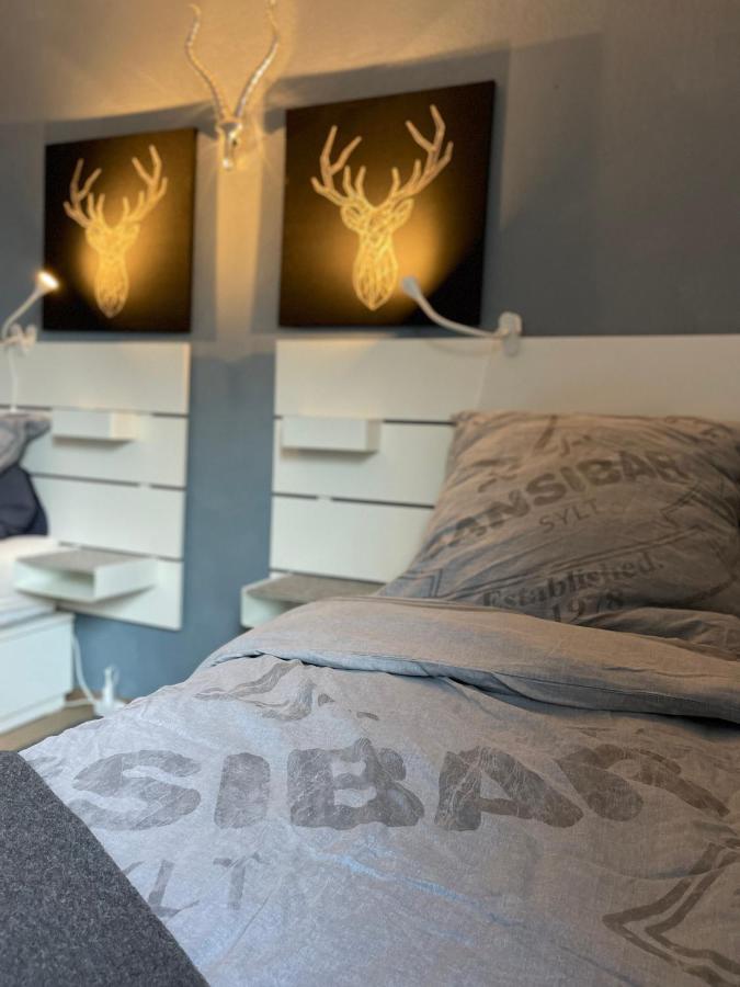 Appartment 53Qm Im Architektenhaus - 2 Schlafzimmer Mit Kueche Und Bad, Nur 2Min Von A8 - Ruhig Und Modern Irschenberg Exteriör bild